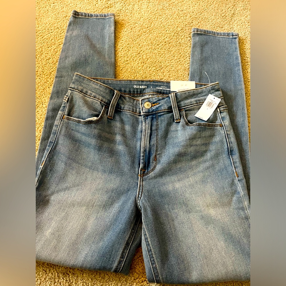 Old Navy High Rise Super Skinny 2 NWT